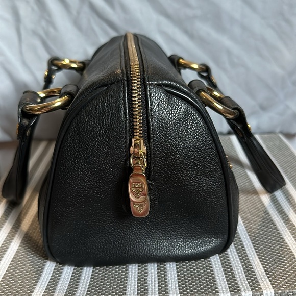 {VGUC} MCM small hand bag (small) - Picture 7 of 12